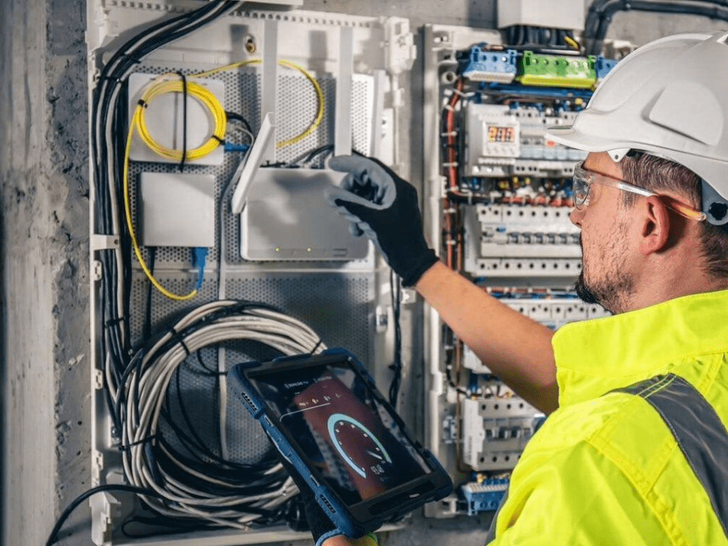 electrical energy audit is doing by an engineer